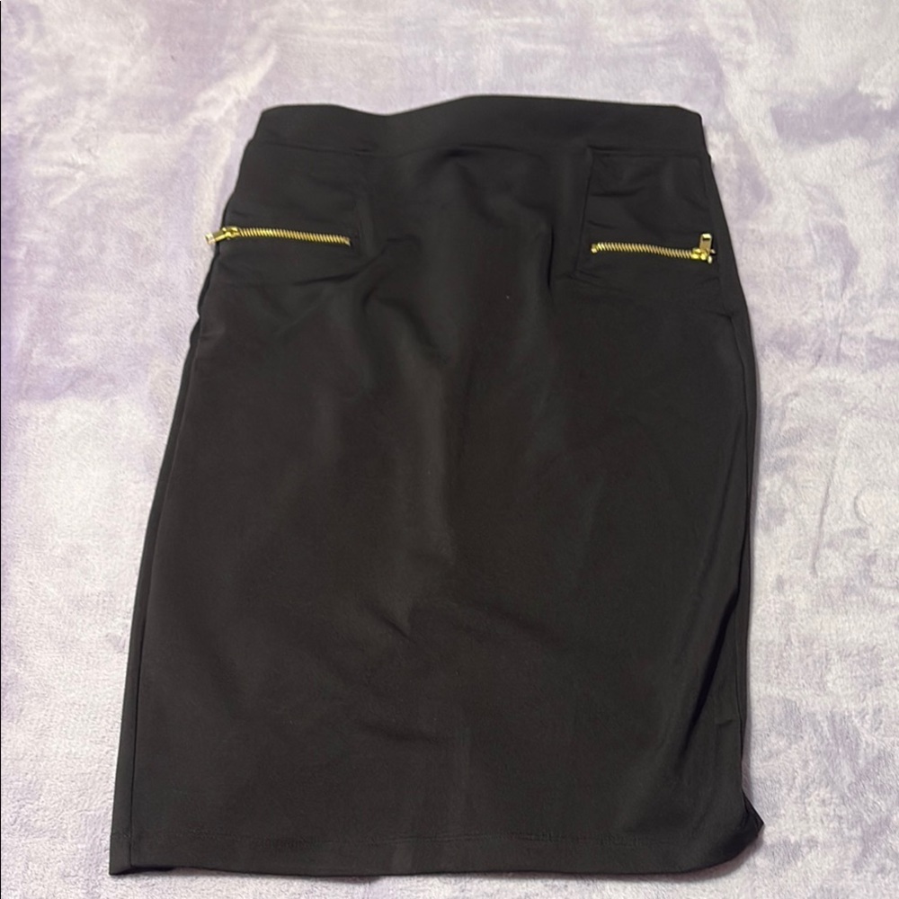 Love Black and Gold Knee-Length Pencil Skirt